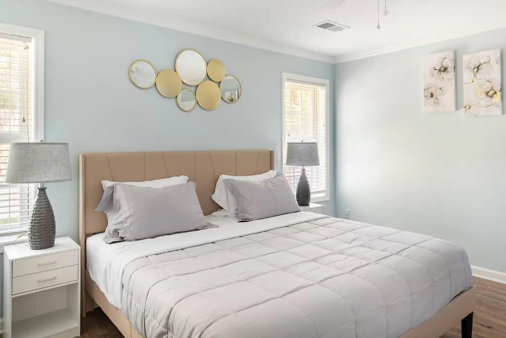 Hébergement de vacances King Bed_Cozy Urban Retreat-Central Memphis